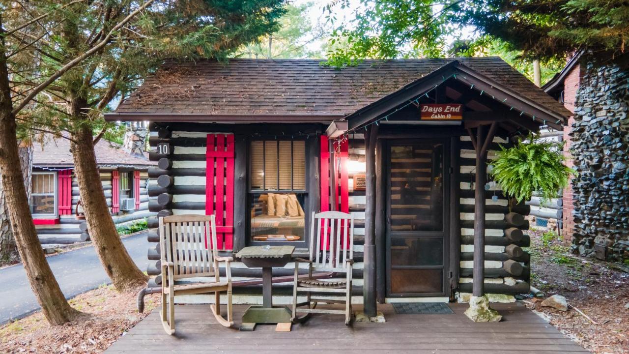 Log Cabin Motor Court Asheville Exteriör bild